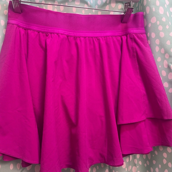Vibrant Pink lululemon skort - Picture 3 of 3